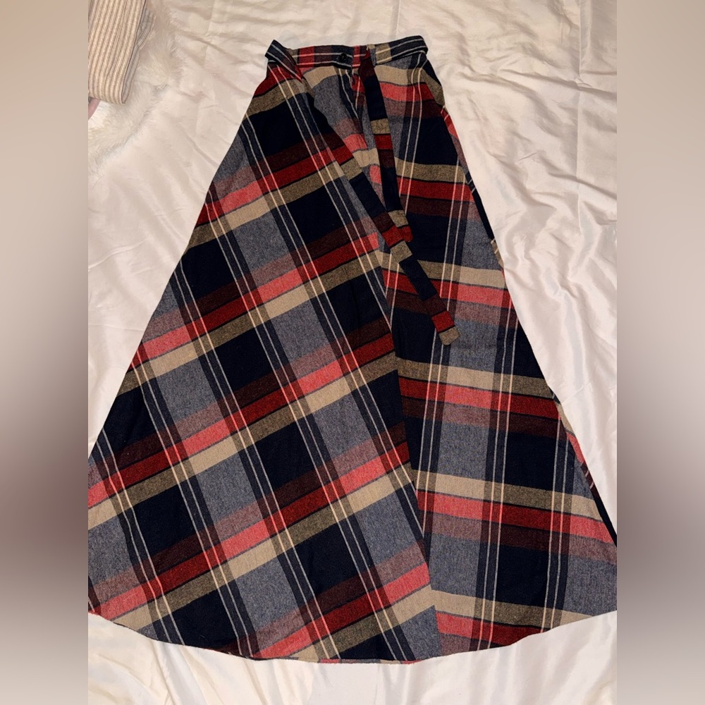 Casual Corner Red and Black Plaid A-Line Skirt